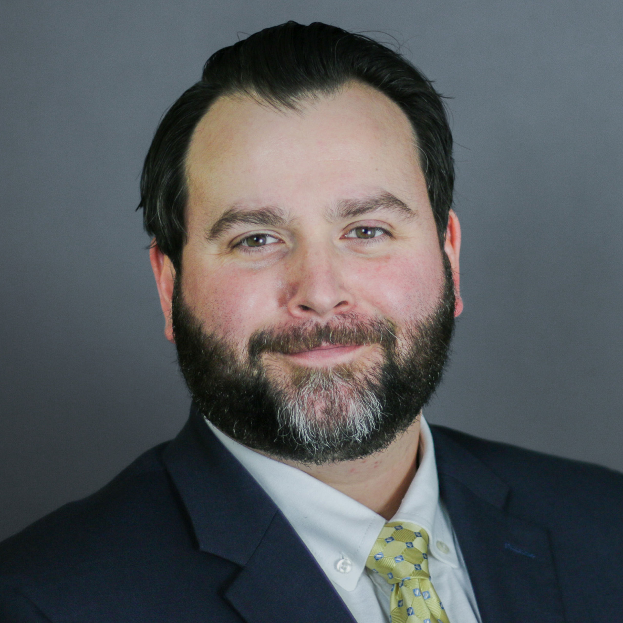 Headshot image of Robert Papelian, CFA®, CMT®, CFP®
